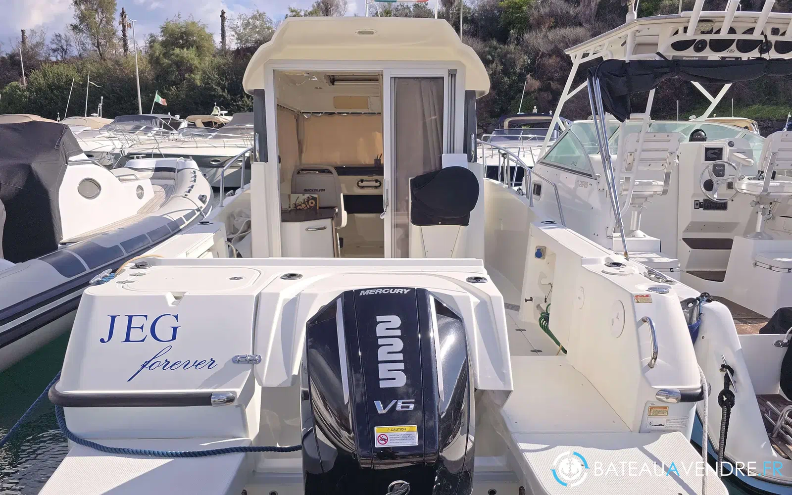 slider 21 Quicksilver 755 Pilothouse