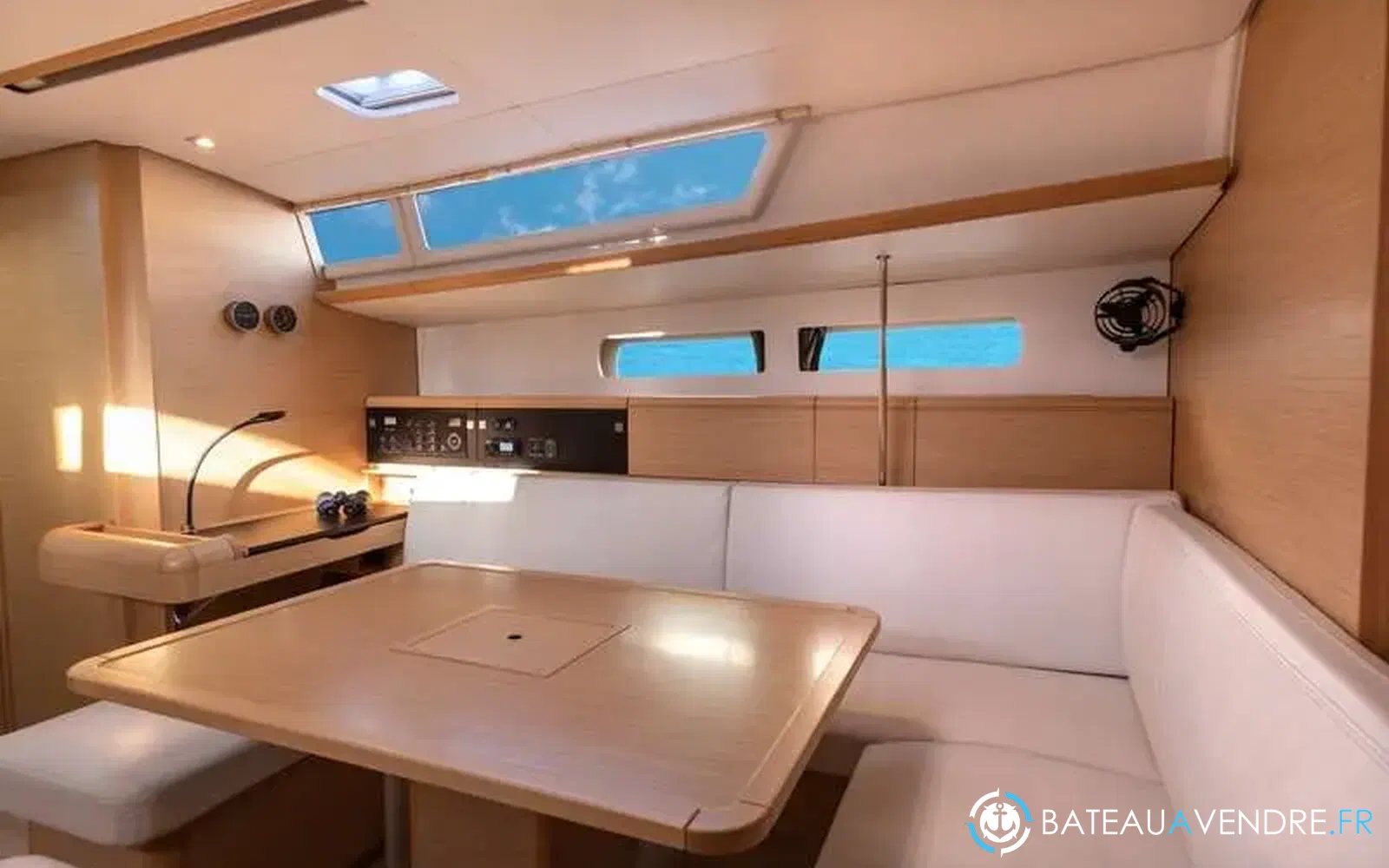 slider 10 Jeanneau Sun Odyssey 479