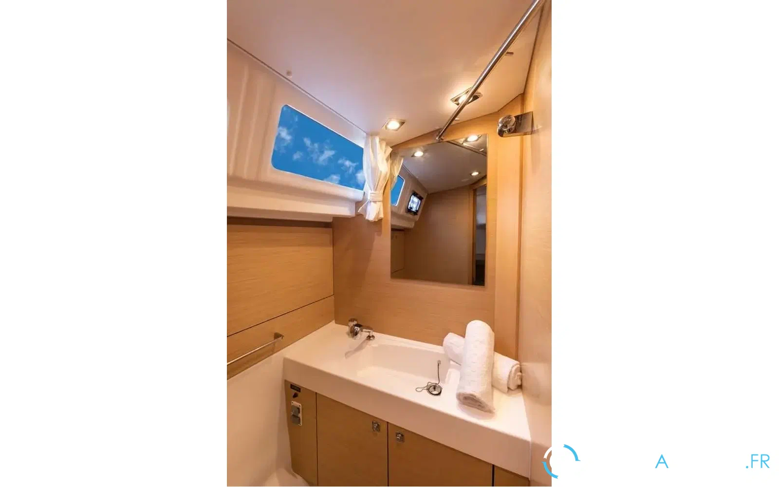 slider 2 Jeanneau Sun Odyssey 479