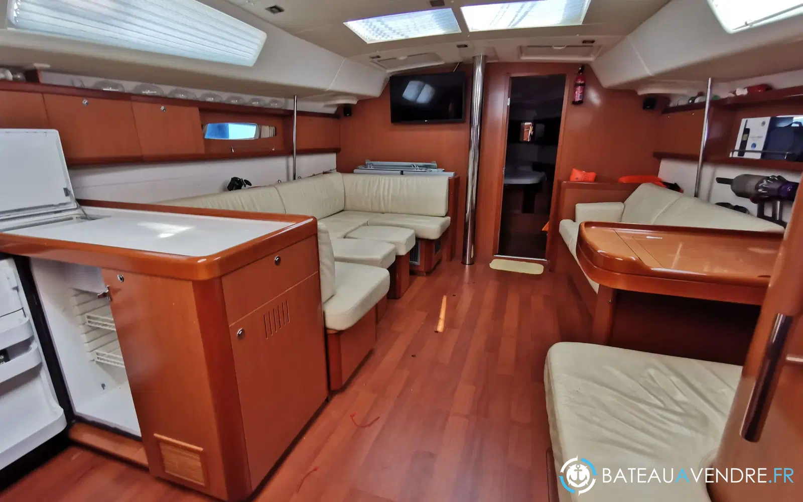 slider 8 Beneteau Oceanis 50
