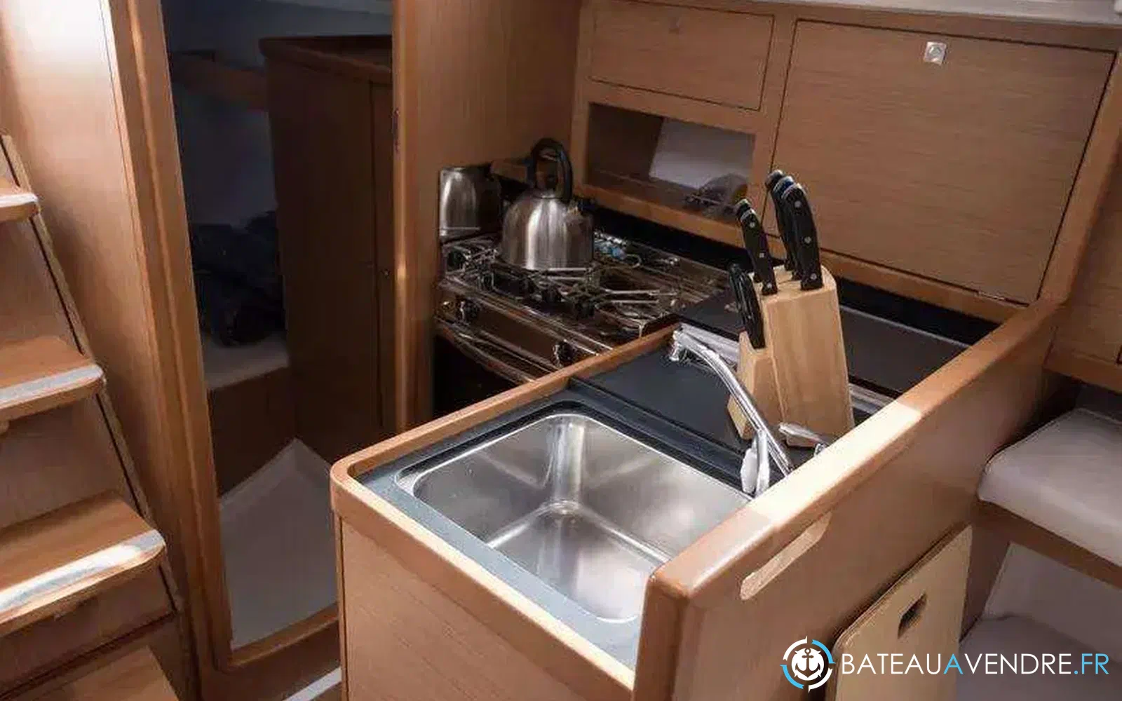slider 2 Jeanneau Sun Odyssey 319
