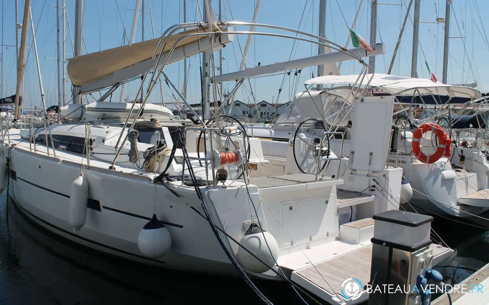 slider 0 Dufour 460 Grand Large