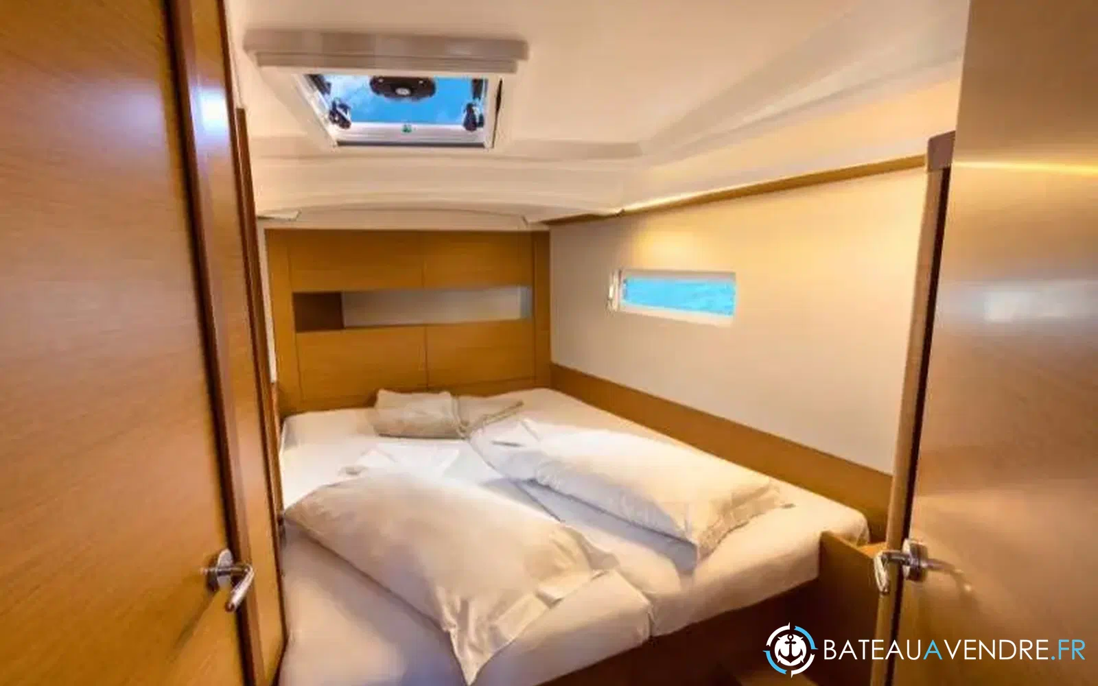 slider 11 Jeanneau Sun Odyssey 410