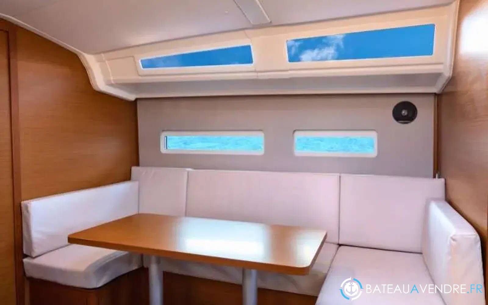 slider 7 Jeanneau Sun Odyssey 410