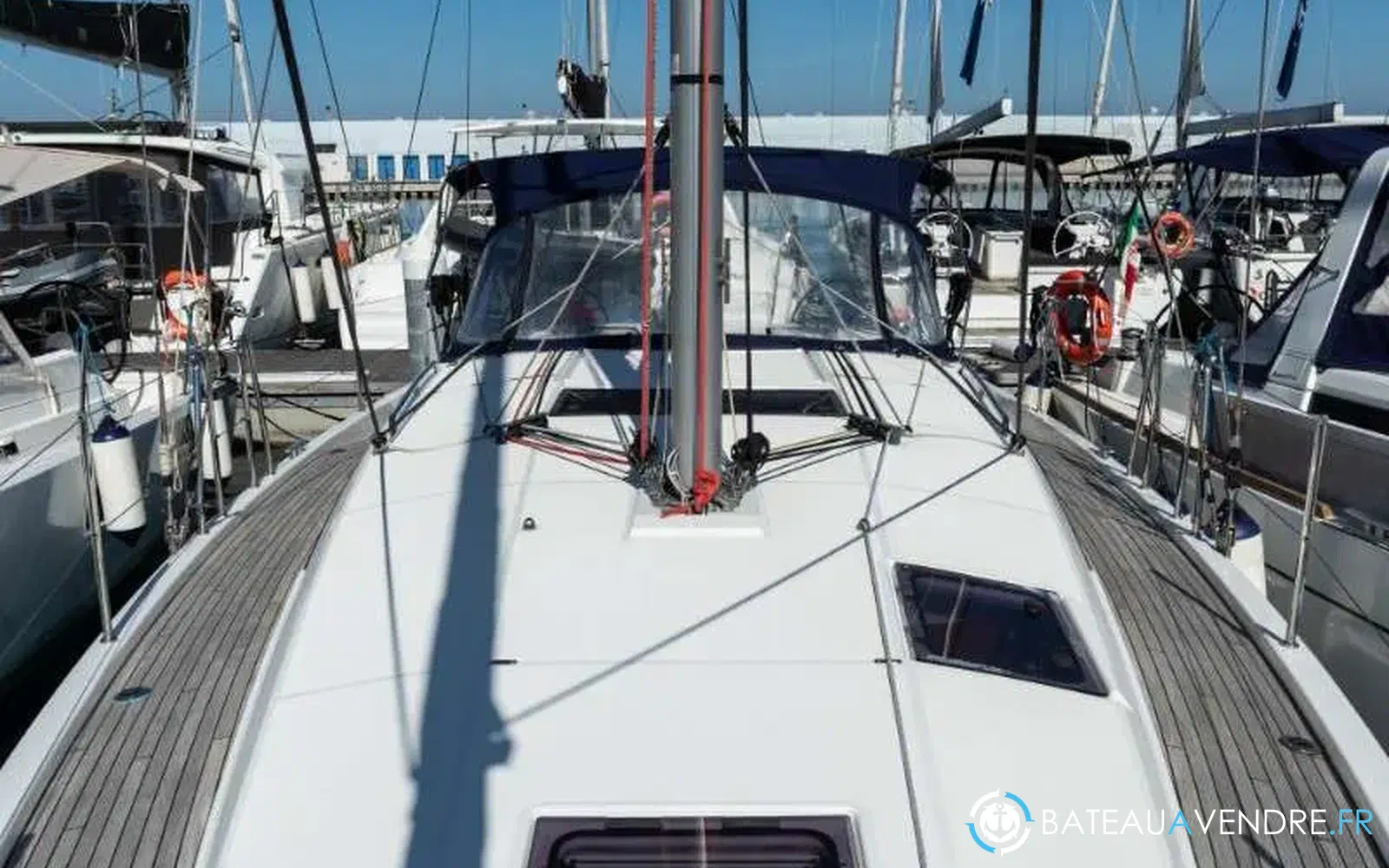 slider 8 Jeanneau Sun Odyssey 410
