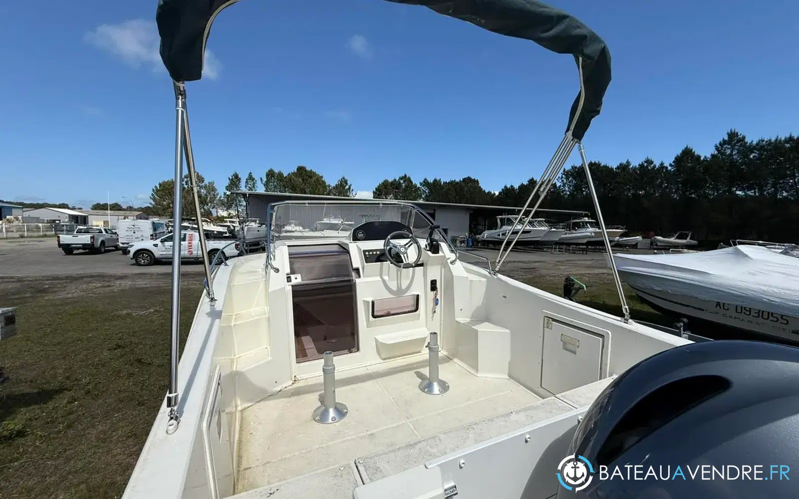 slider 7 Pacific Craft 700 SC
