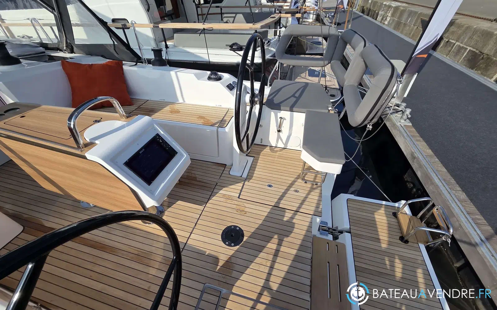 slider 2 Bavaria C42