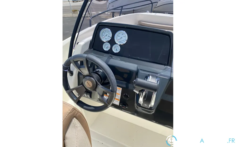 Quicksilver Activ 555 Open  photo 3