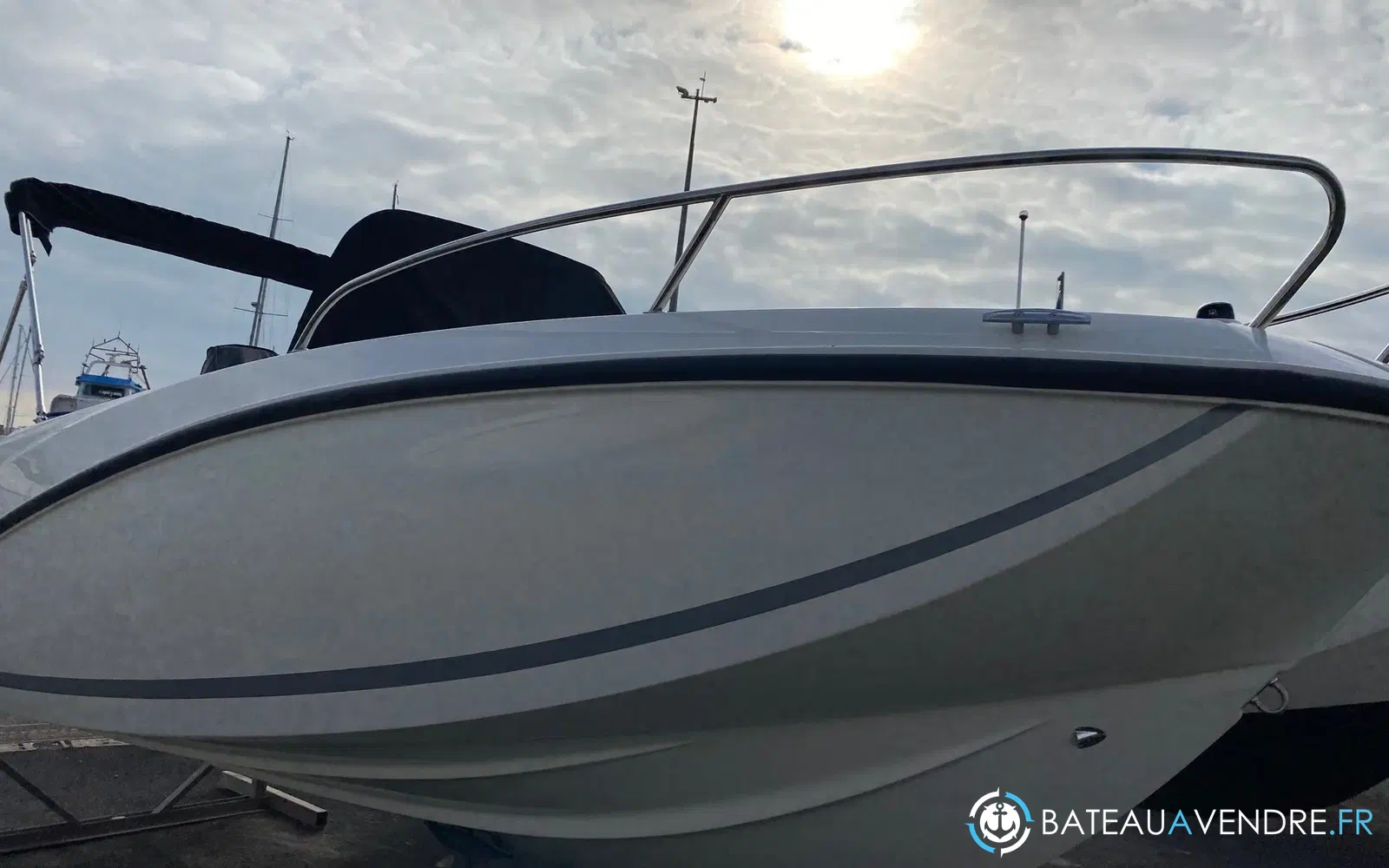 slider 5 Quicksilver Activ 605 Open