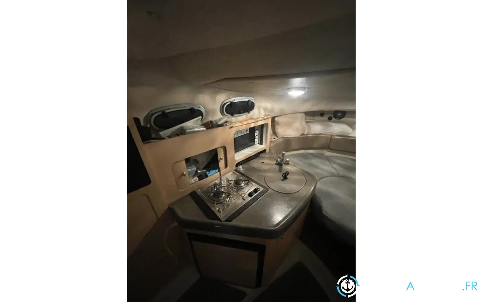 slider 13 Boston Whaler 285 Conquest