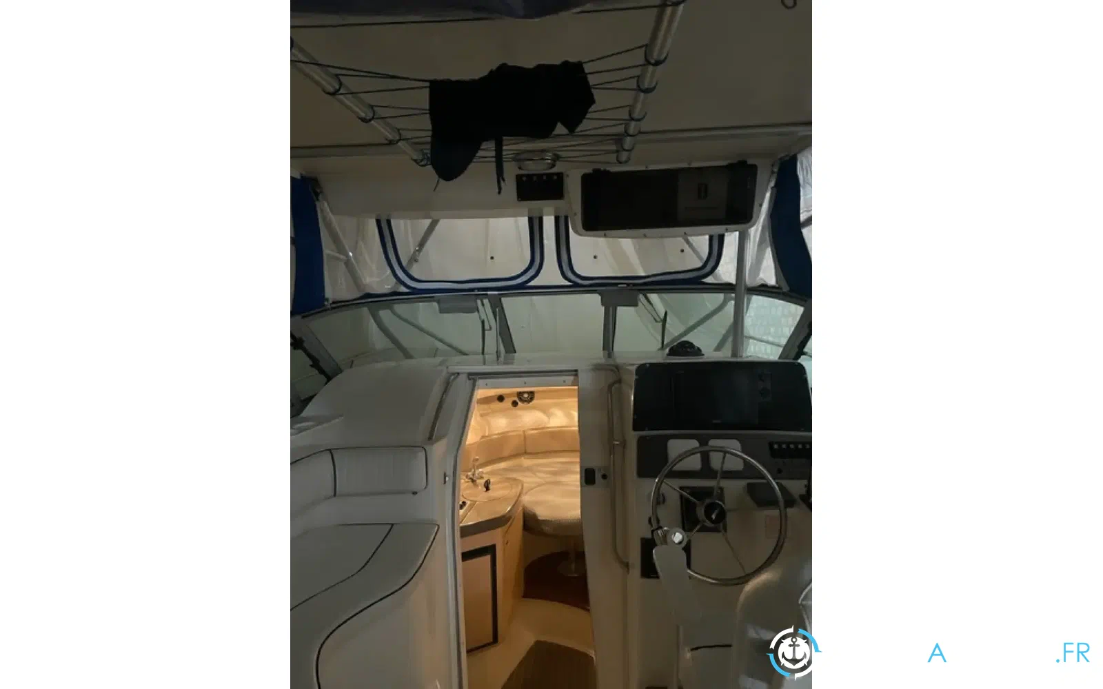 slider 8 Boston Whaler 285 Conquest