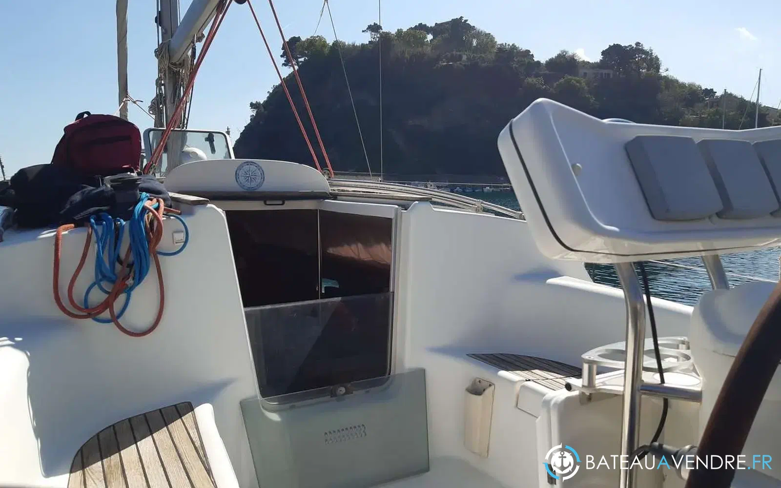 slider 9 Jeanneau Sun Odyssey 32