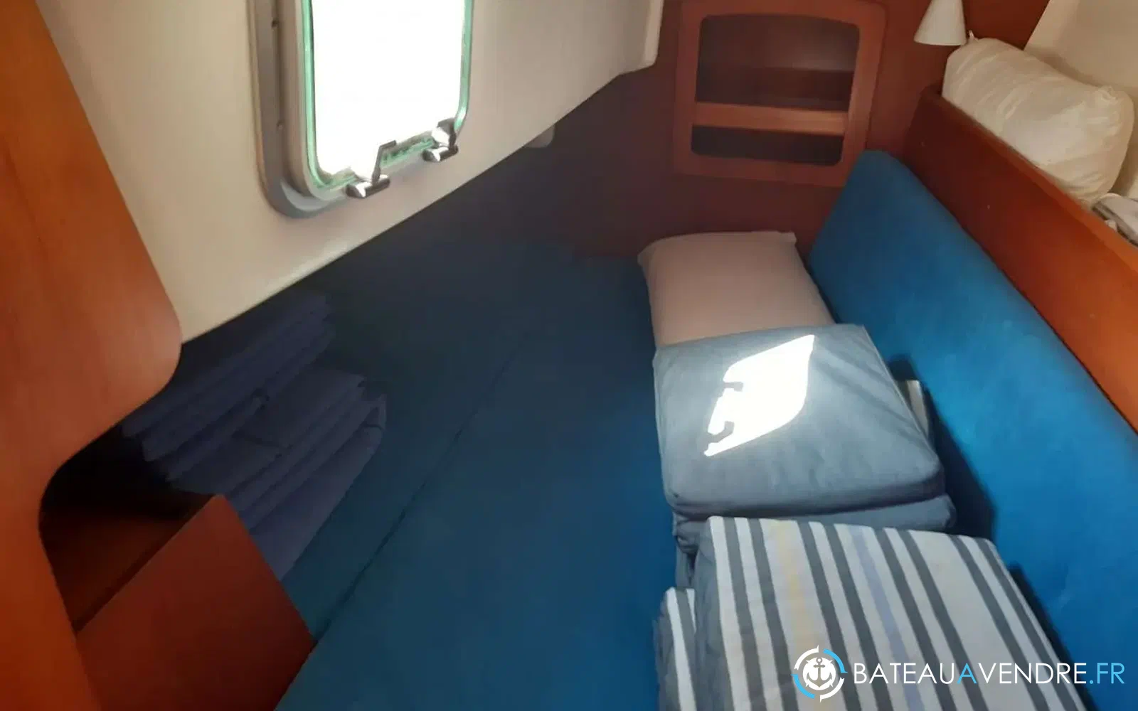 slider 11 Jeanneau Sun Odyssey 32