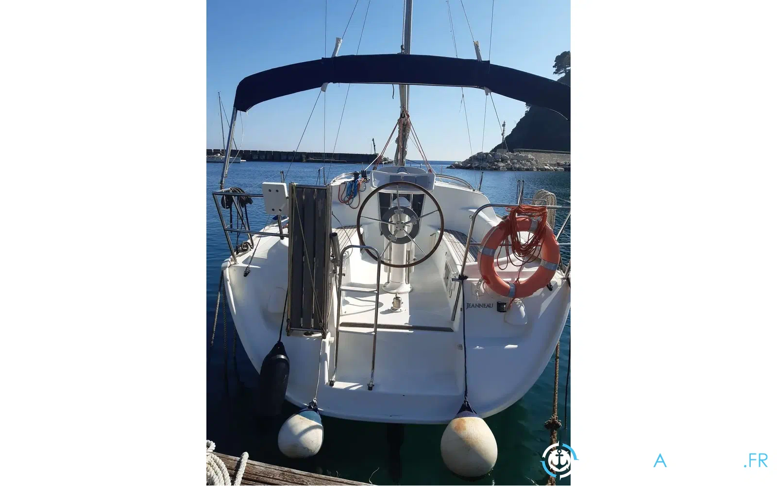 slider 12 Jeanneau Sun Odyssey 32