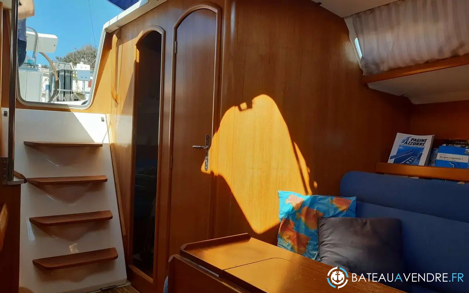 slider 17 Jeanneau Sun Odyssey 32