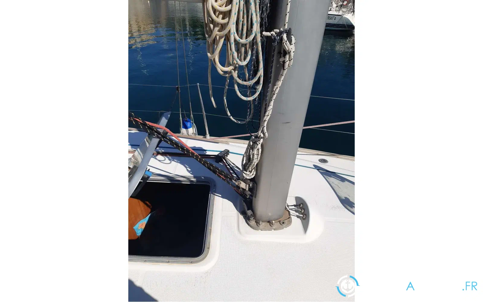 slider 23 Jeanneau Sun Odyssey 32