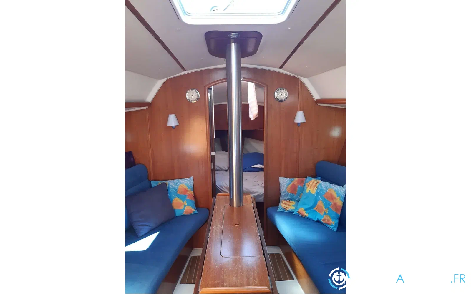 slider 8 Jeanneau Sun Odyssey 32