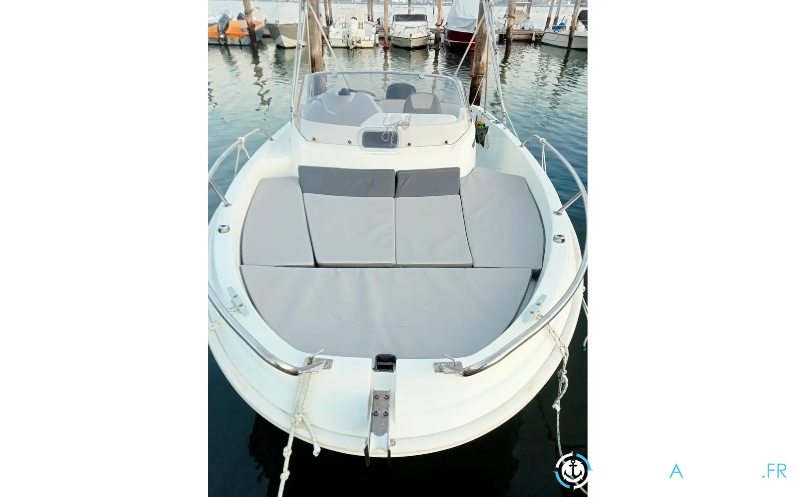 slider 7 Jeanneau Cap Camarat 5.5 WA