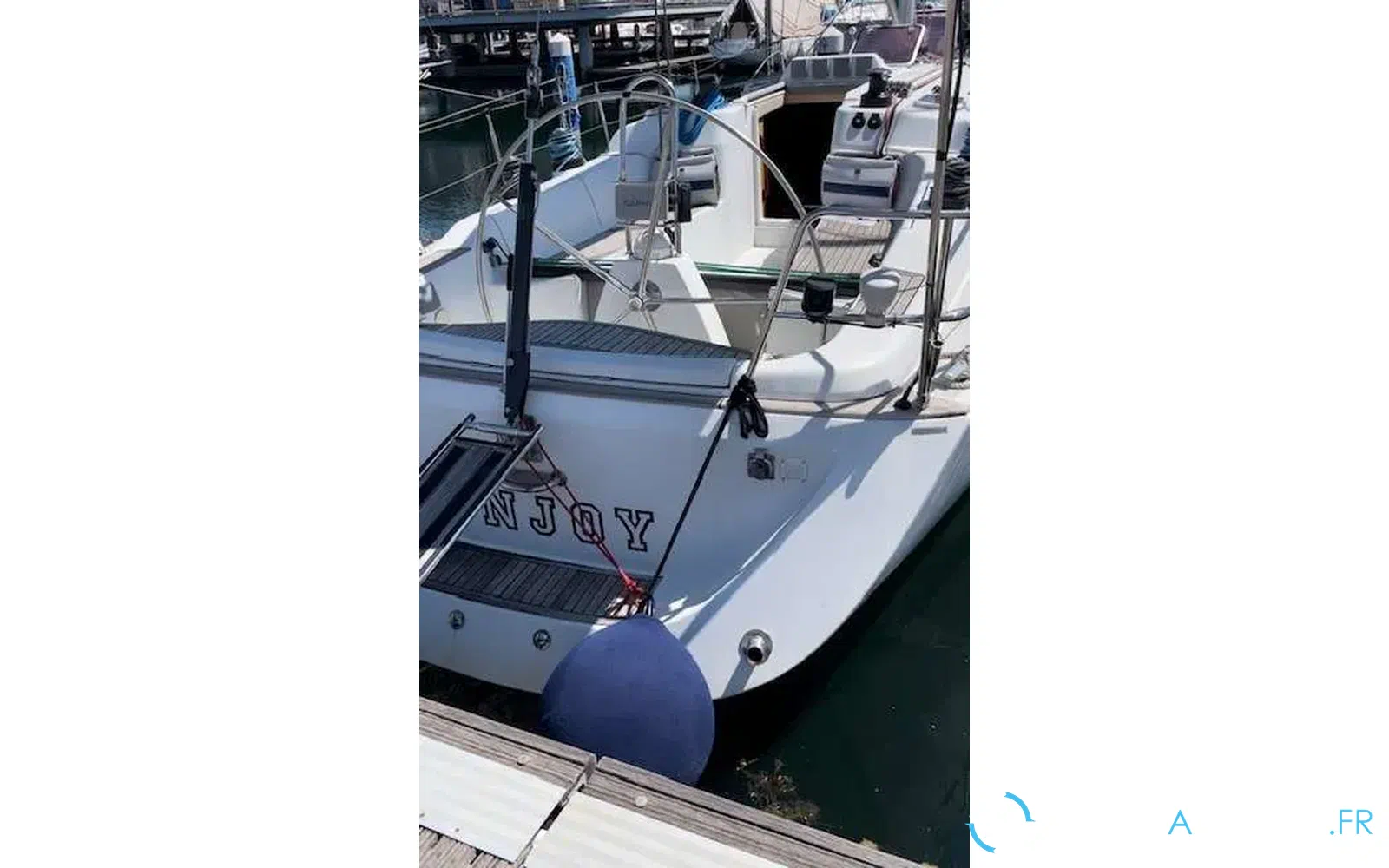 slider 1 Grand Soleil 40