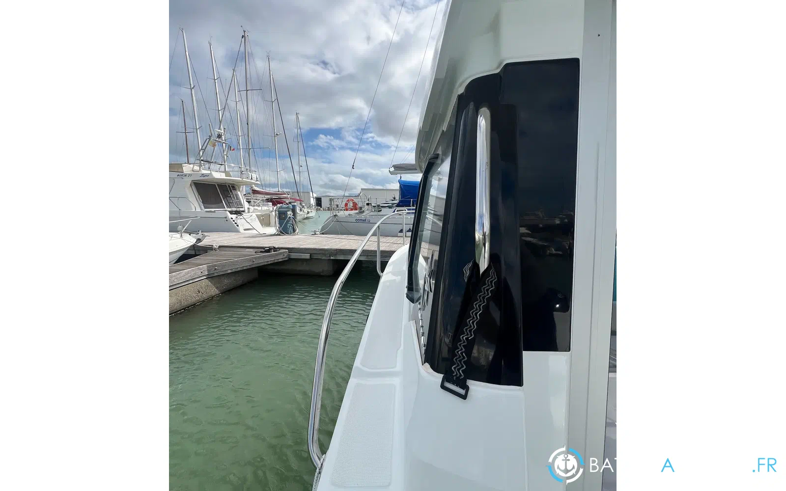 slider 20 Jeanneau Merry Fisher 605