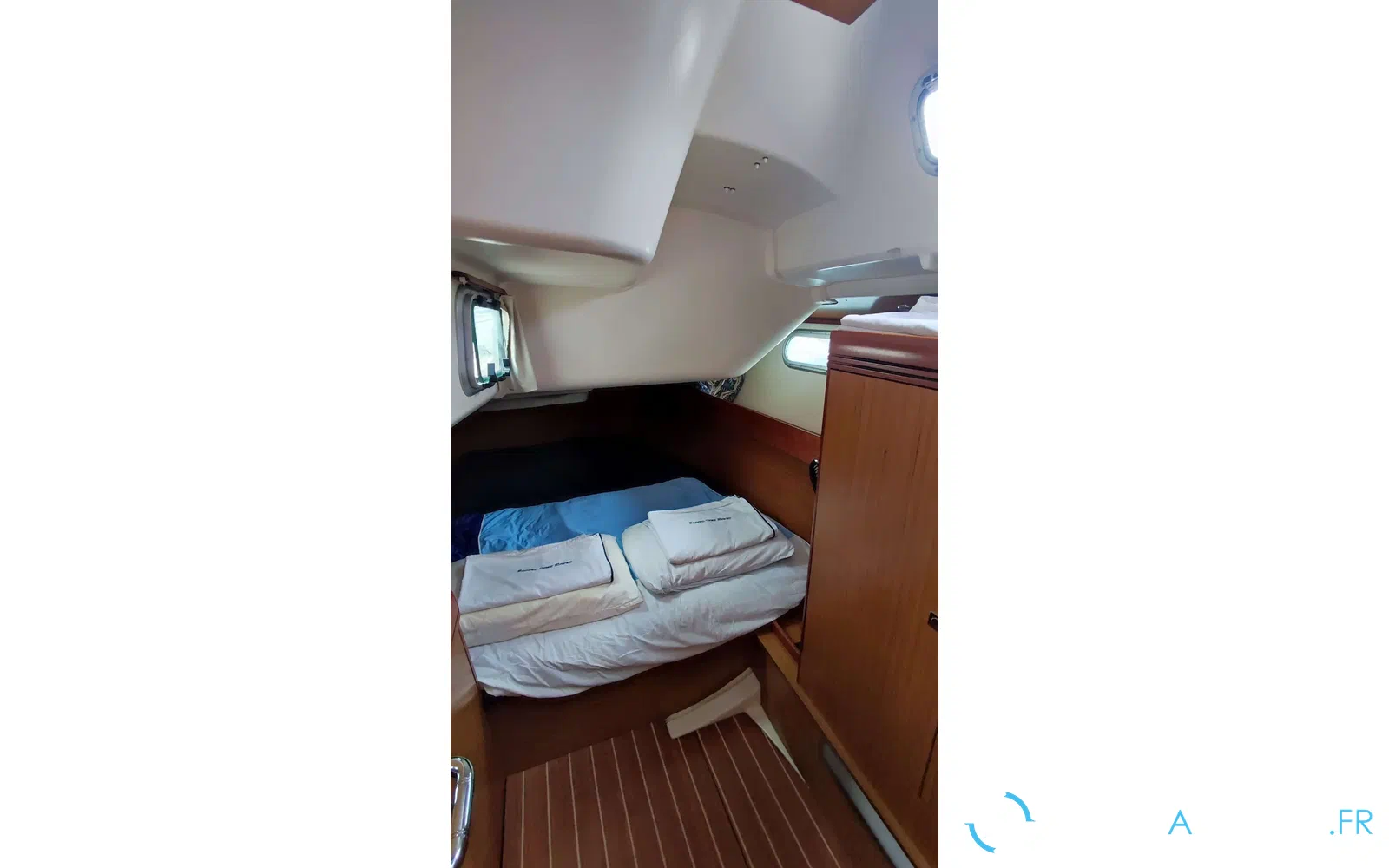 slider 9 Jeanneau Sun Odyssey 42 i