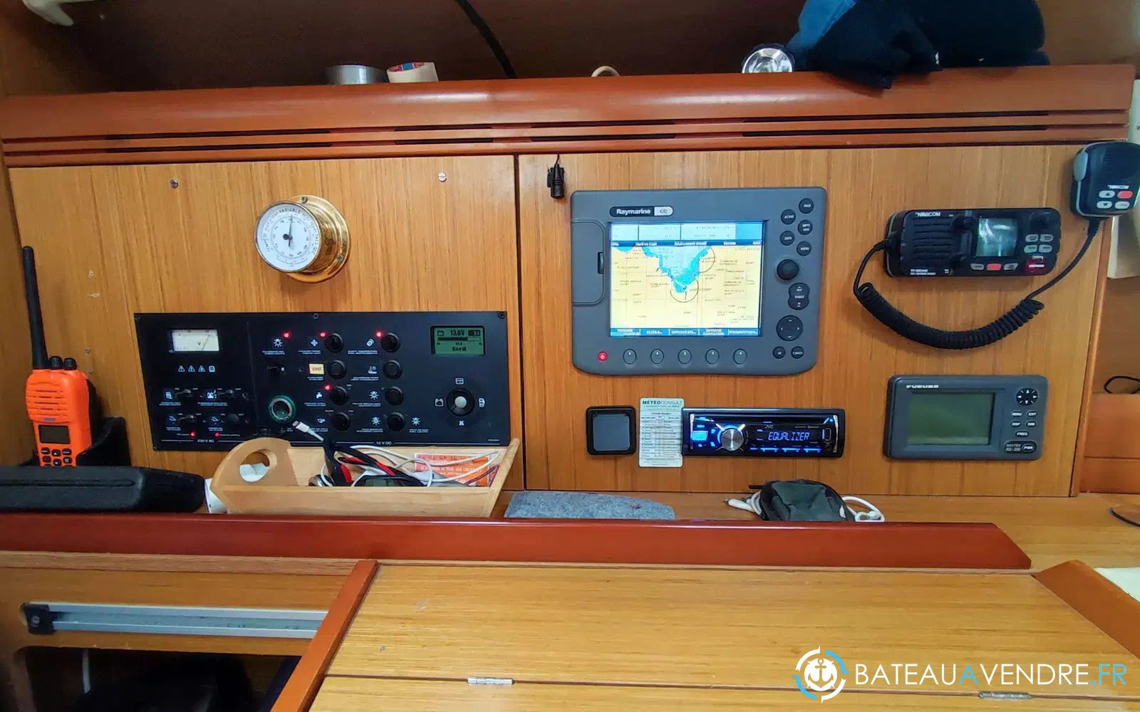 slider 10 Jeanneau Sun Odyssey 42 i