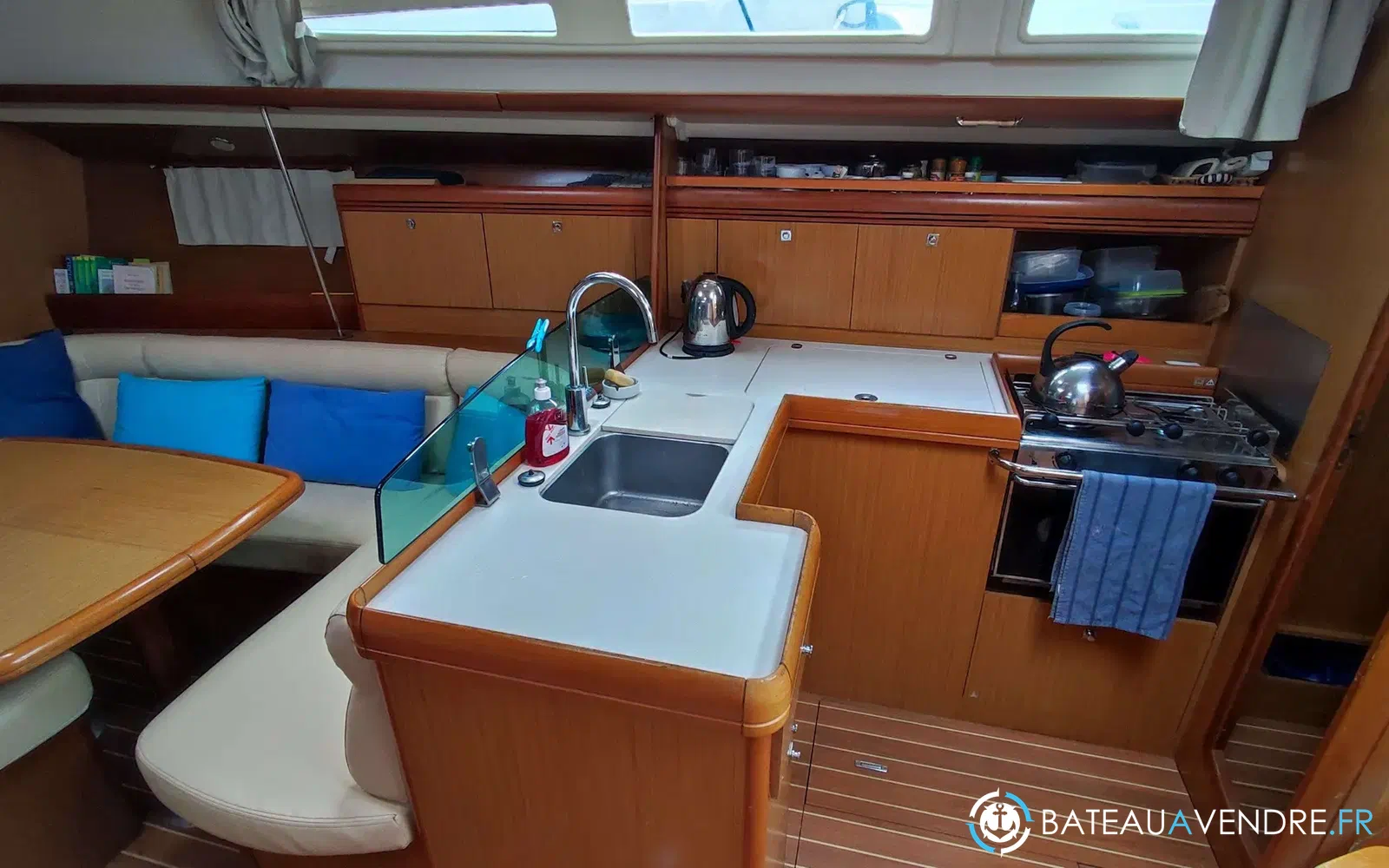 slider 13 Jeanneau Sun Odyssey 42 i