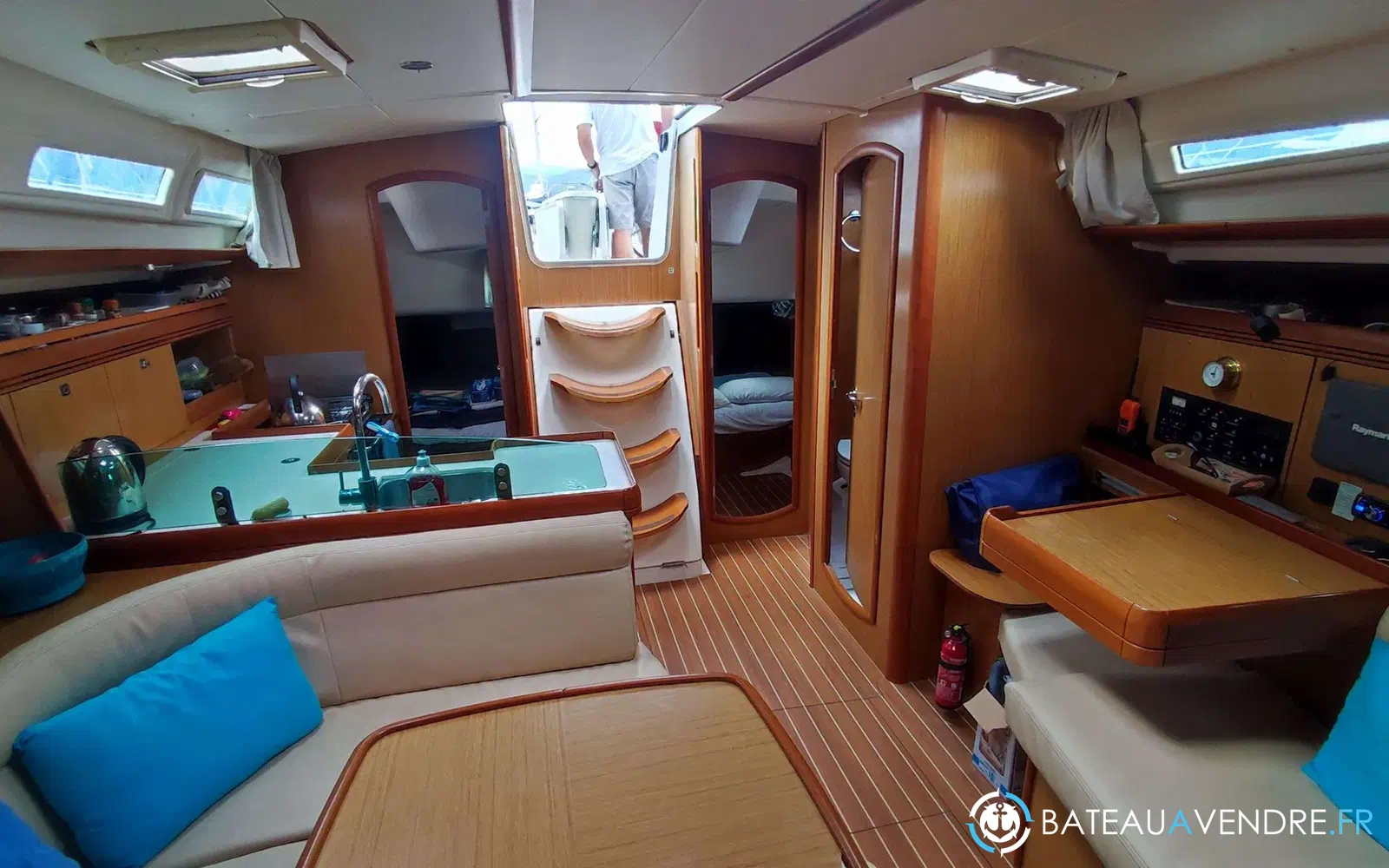 slider 3 Jeanneau Sun Odyssey 42 i