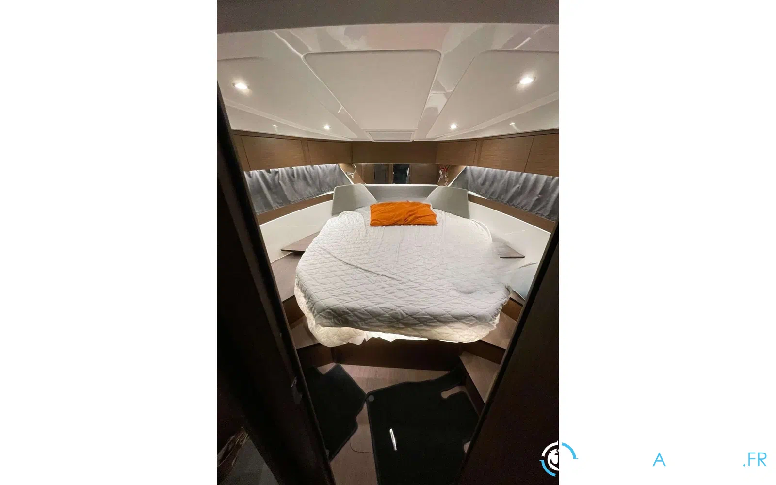 slider 11 Beneteau Antares 11