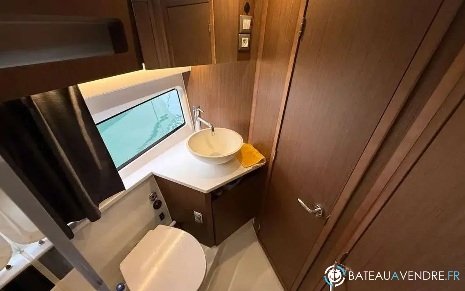 slider 12 Beneteau Antares 11