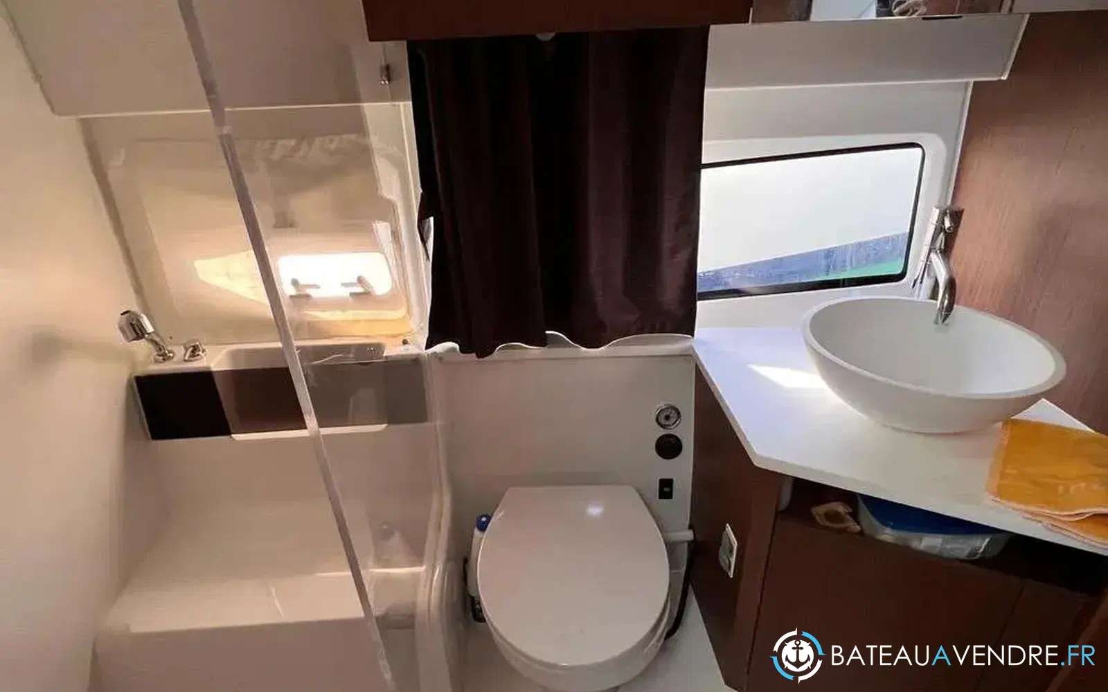 slider 8 Beneteau Antares 11