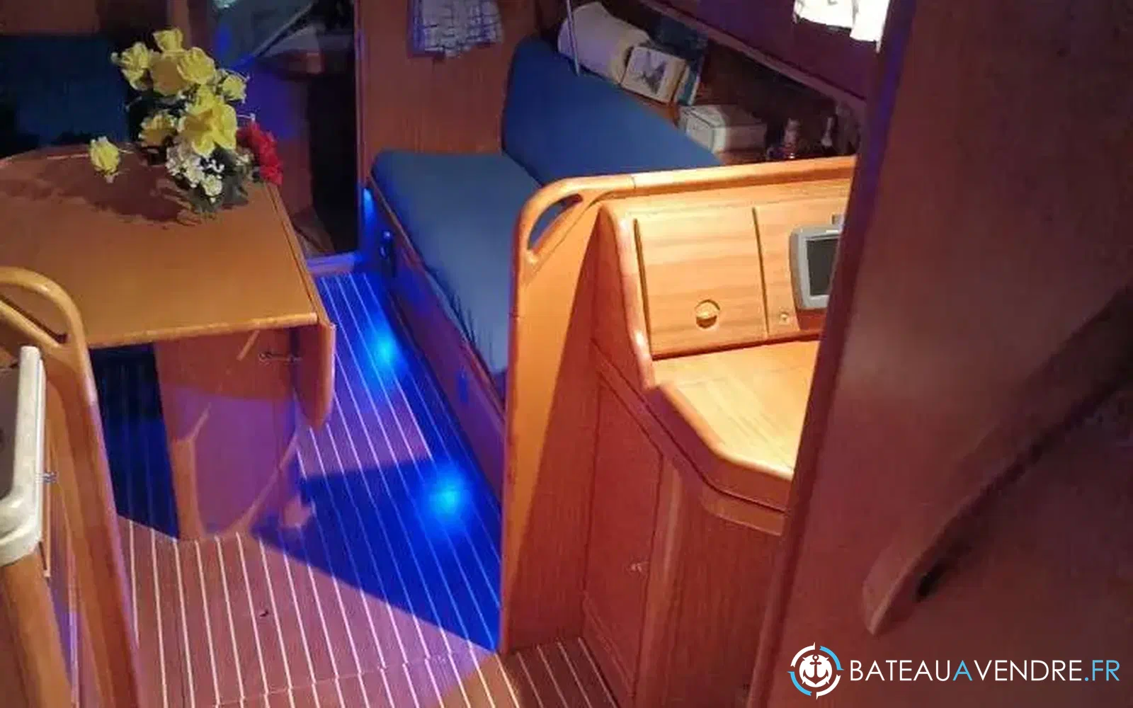 slider 6 Bavaria 33 Cruiser