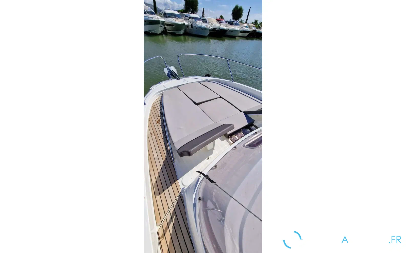 slider 2 Jeanneau Cap Camarat 9.0 WA