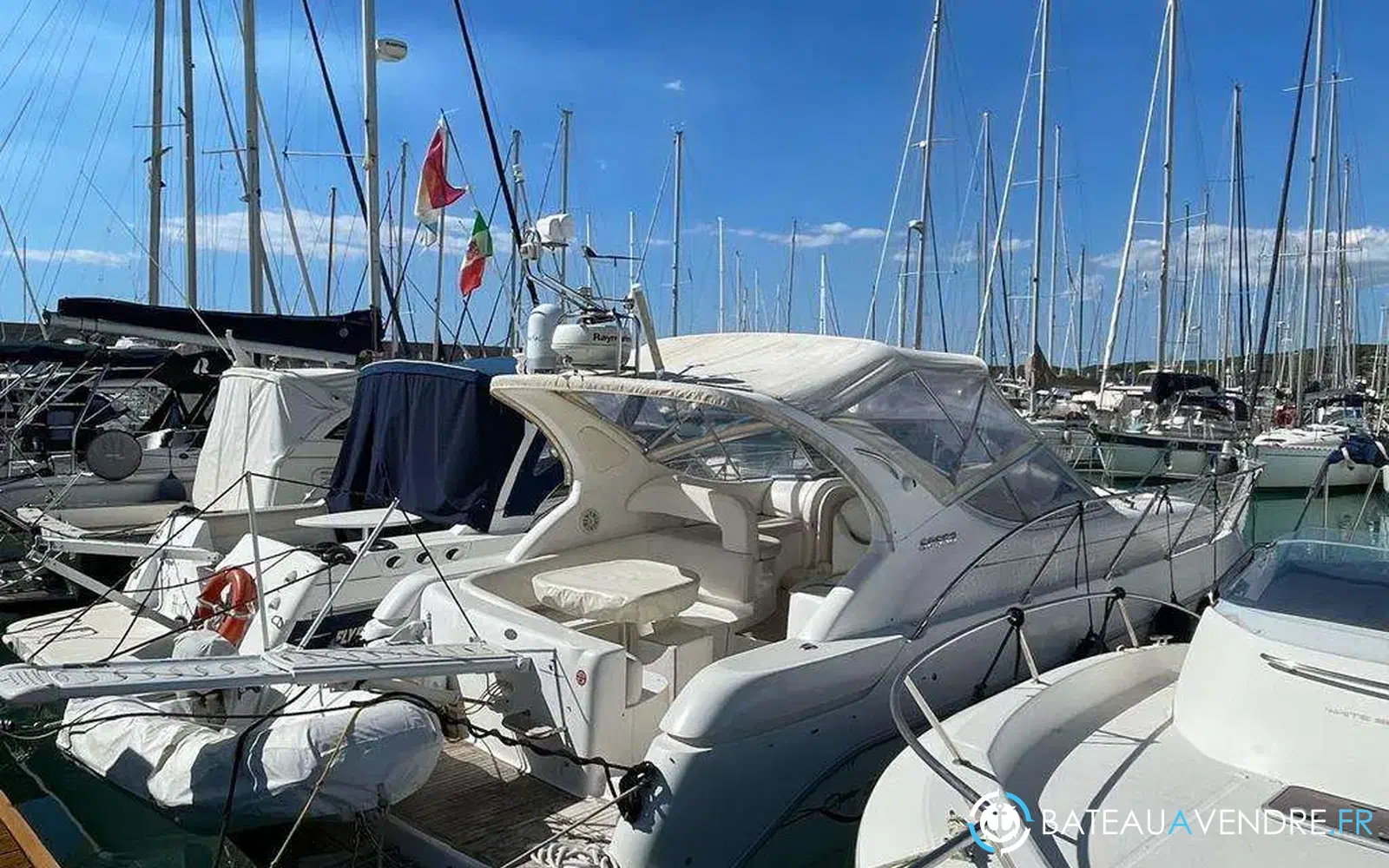slider 0 Sessa Marine Oyster 35