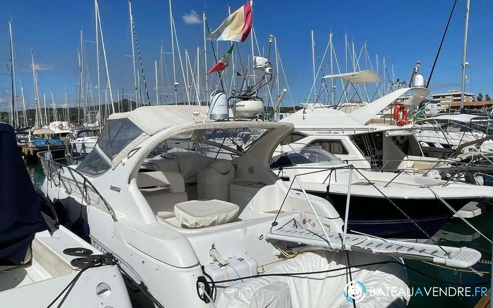 slider 8 Sessa Marine Oyster 35