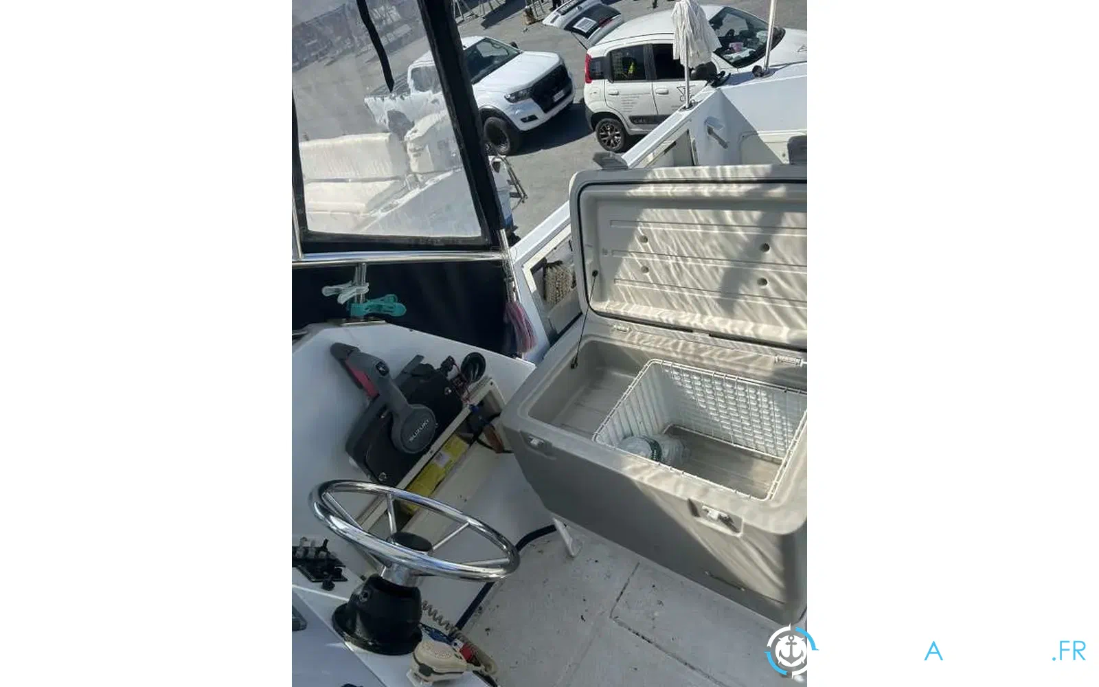 slider 10 Chris Craft Sea Hawk 215