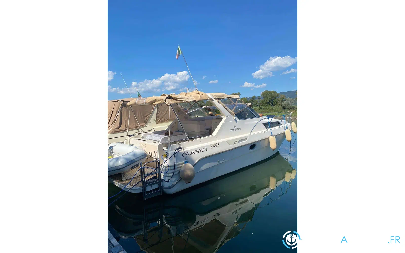 slider 0 Cranchi 32 Cruiser