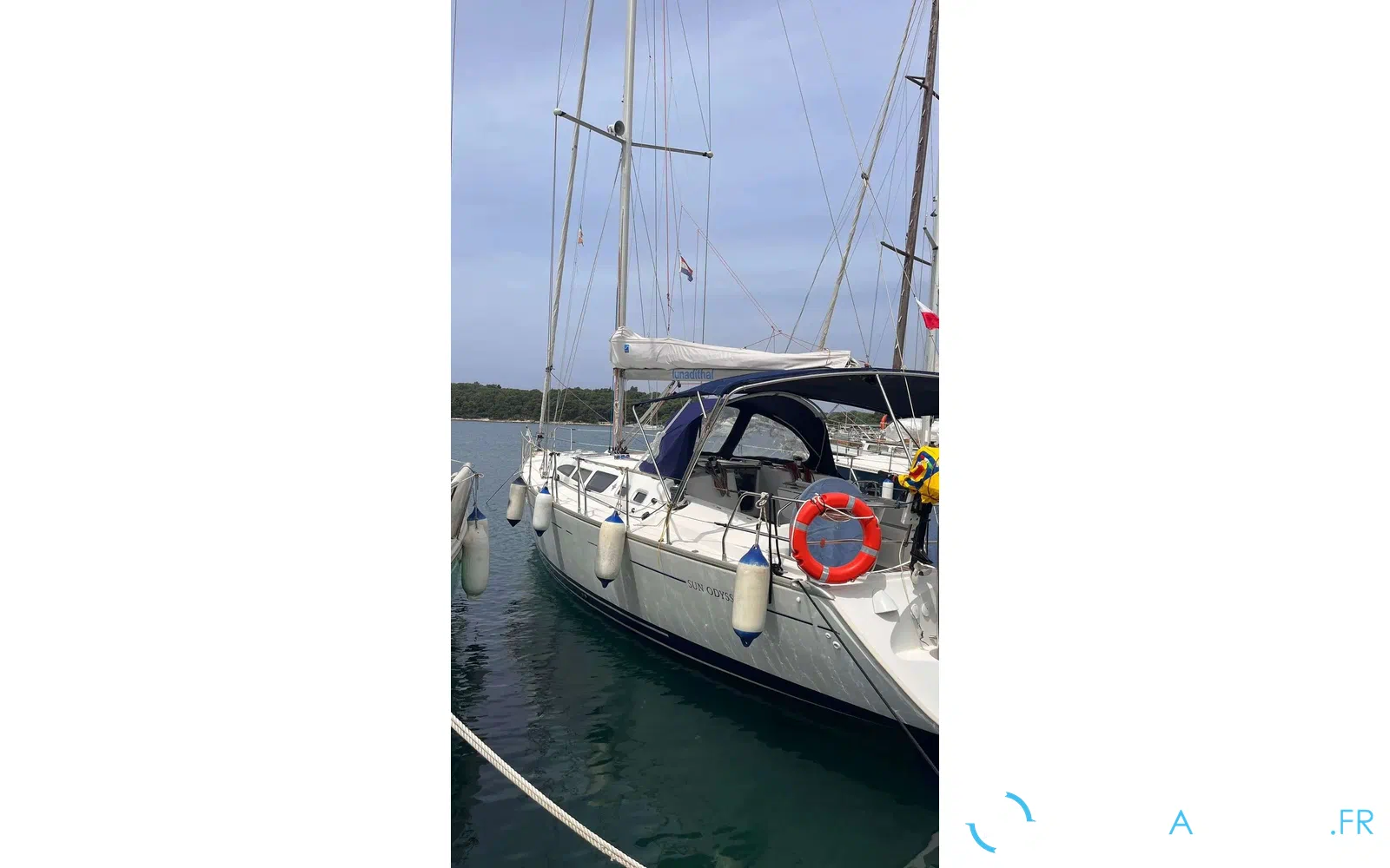 slider 0 Jeanneau Sun Odyssey 43