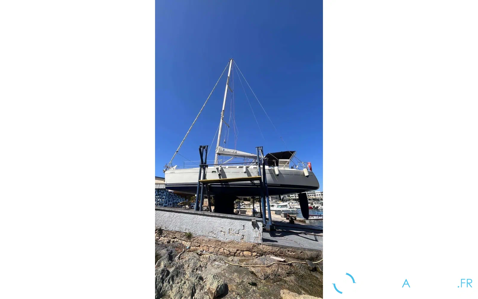 slider 15 Jeanneau Sun Odyssey 43