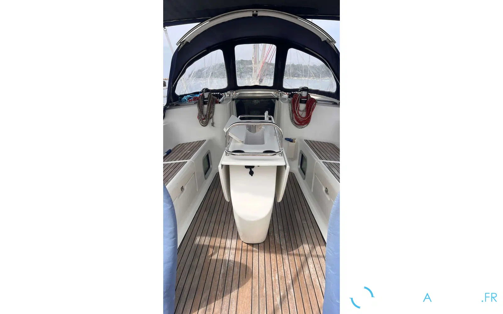 slider 4 Jeanneau Sun Odyssey 43