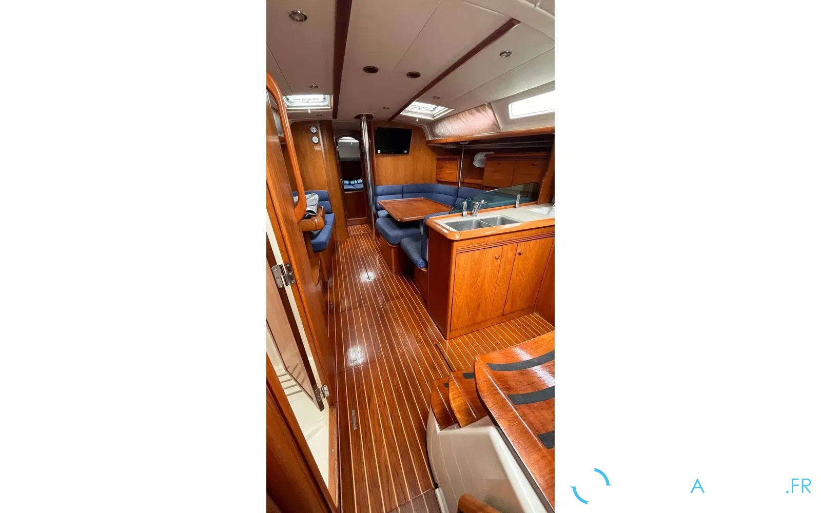 slider 5 Jeanneau Sun Odyssey 43