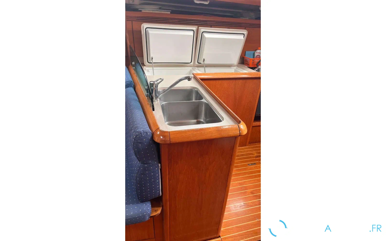 slider 6 Jeanneau Sun Odyssey 43
