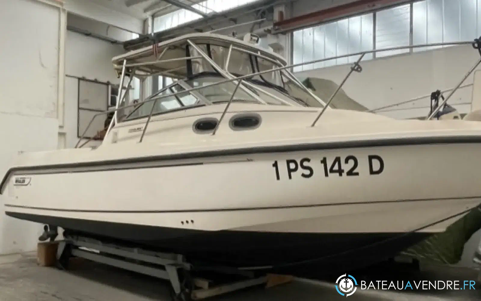 slider 5 Boston Whaler 28 Conquest