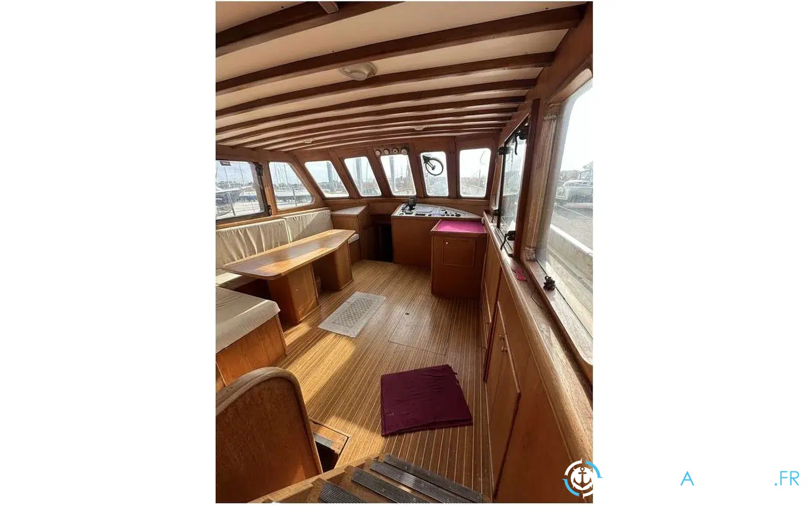 slider 6 Custom Ketch