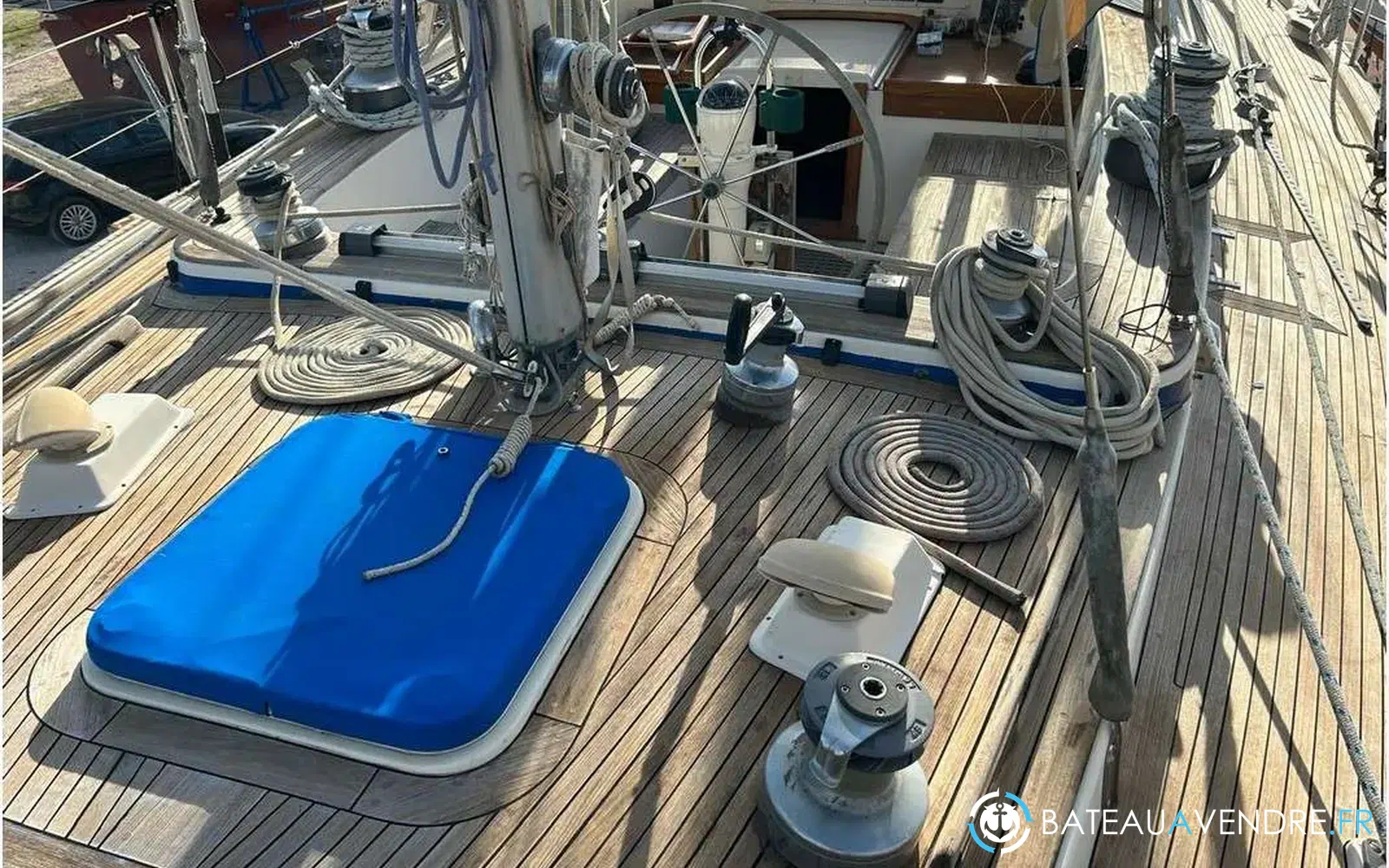 slider 5 Hallberg Rassy 49