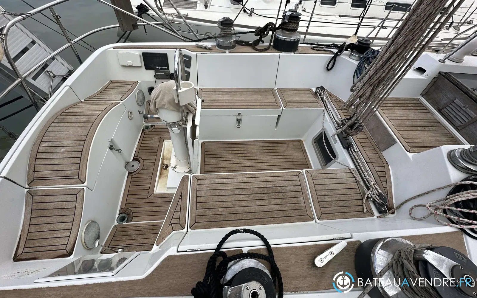 slider 12 Grand Soleil 45