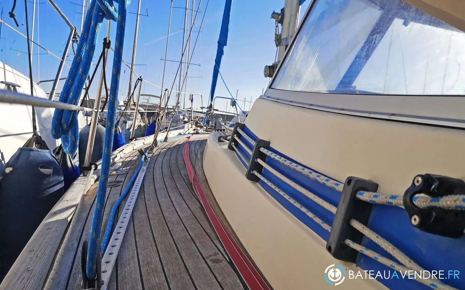 slider 20 Hallberg Rassy 352