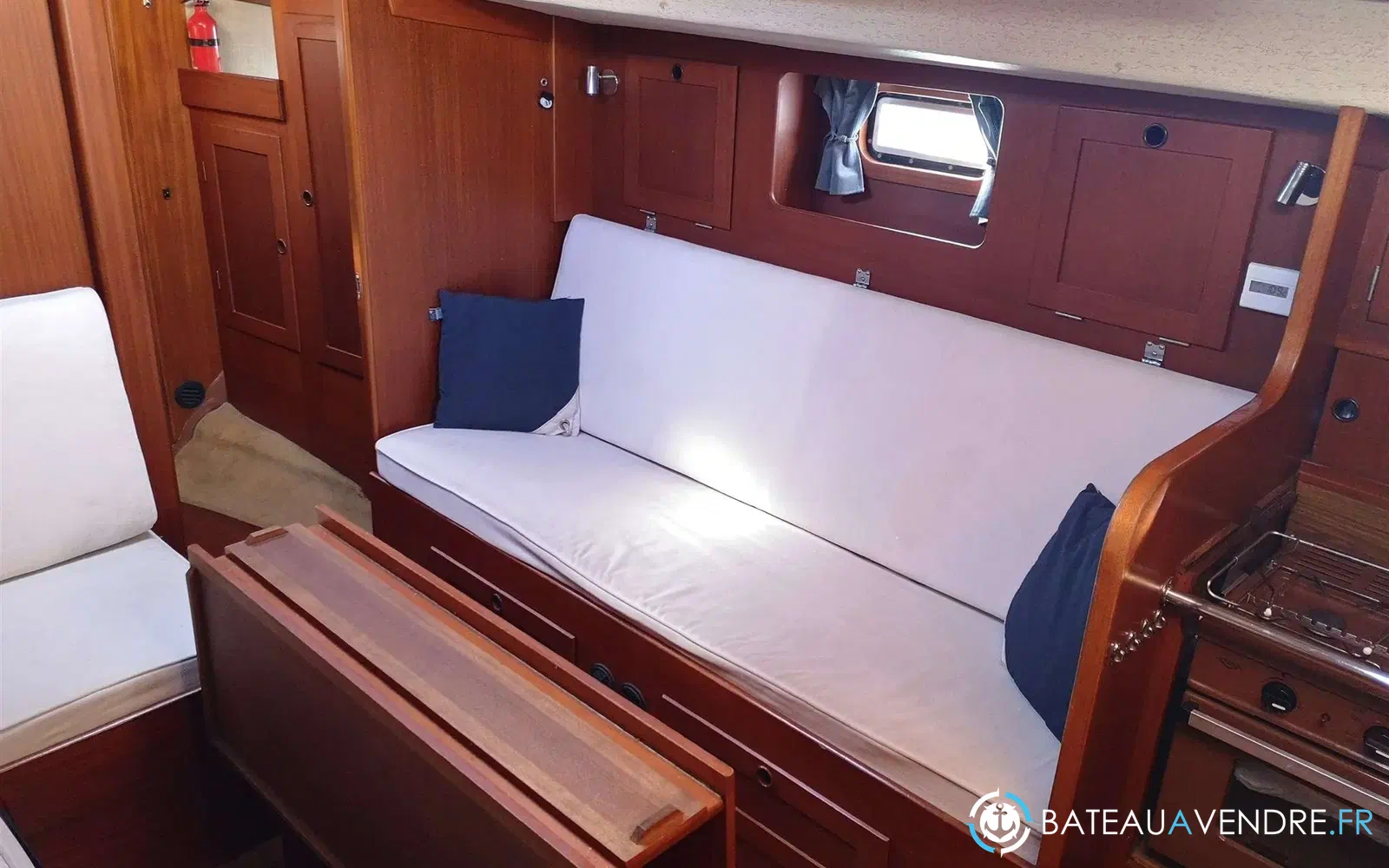 slider 2 Hallberg Rassy 352