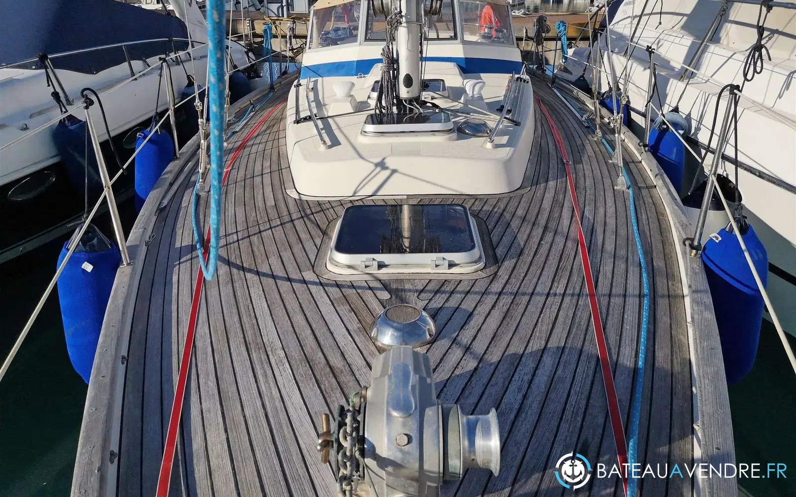 slider 6 Hallberg Rassy 352