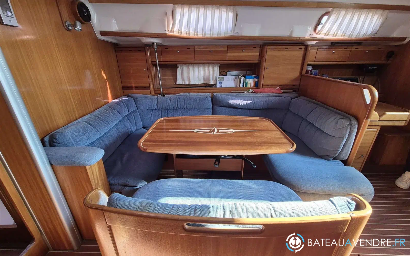 slider 11 Bavaria 42 cruiser